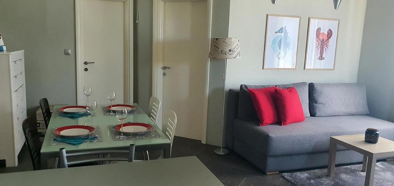 Macaklin Apartment *